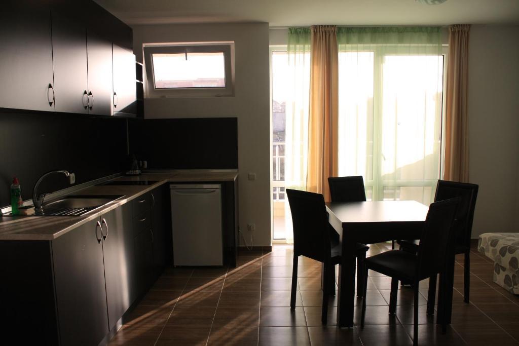 Guest House Ask بريمورسكو الغرفة الصورة